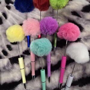 Fluffy Pom Pom Pens Set - Multicolor